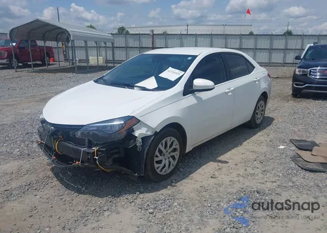 2019 Toyota Corolla Le z USA, uszkodzony, nr VIN 5YFBURHE2KP892620